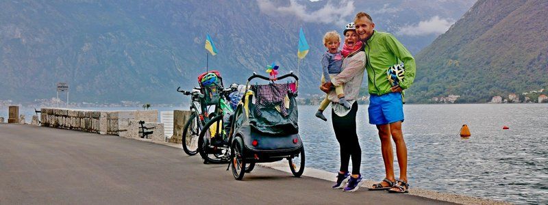 «Двоколісні хроніки»: как семья велопутешественников с маленьким ребенком покорила Албанию, Италию и Грецию