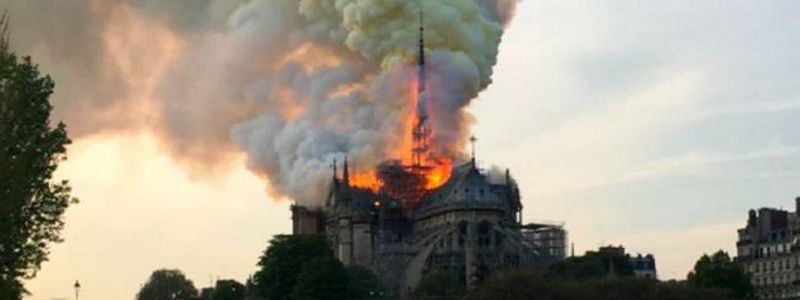 Освобождение Савченко, помощь Украины в восстановлении Нотр-Дама и столкновение кораблей в Нидерландах: ТОП новостей дня