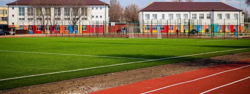 Что нужно, чтобы рядом с вашим домом построили бассейн и стадион