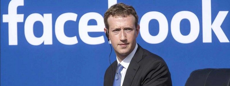 Цукербергу грозит суд, Tesla собирается сокращать совет директоров и взрыв в Кабуле: ТОП новостей дня