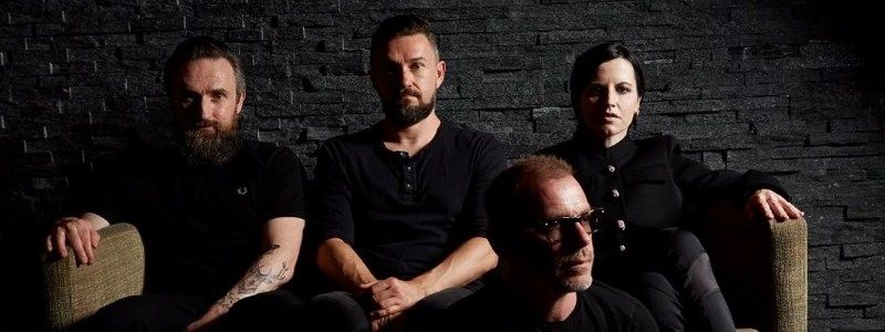 Новые взрывы на Шри-Ланке, последний альбом Cranberries и перчатка Таноса от Google: ТОП новостей дня