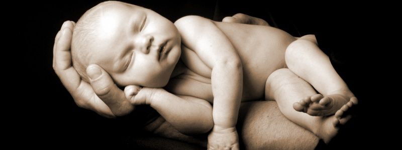 Сколько детей родились в Киеве в прошлом году: статистика по мальчикам и девочкам