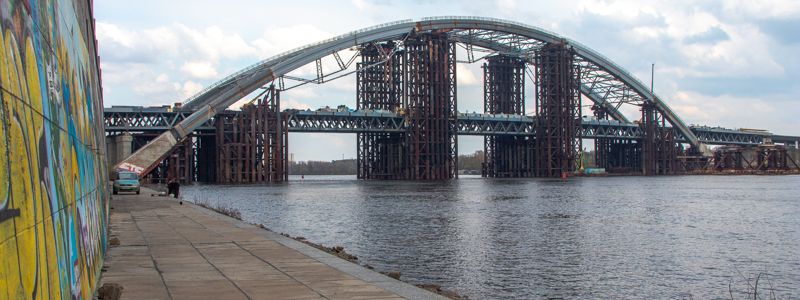 Стало известно, когда откроют Подольско-Воскресенский мост и что сейчас с Шулявским