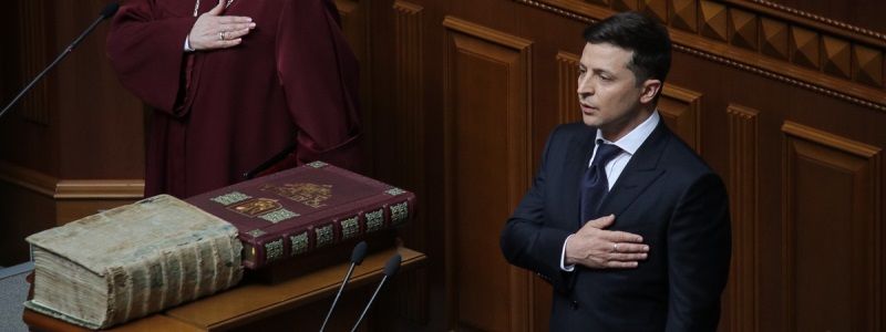 Чи сумісний гороскоп Зеленського з гороскопом України: коментарі астролога