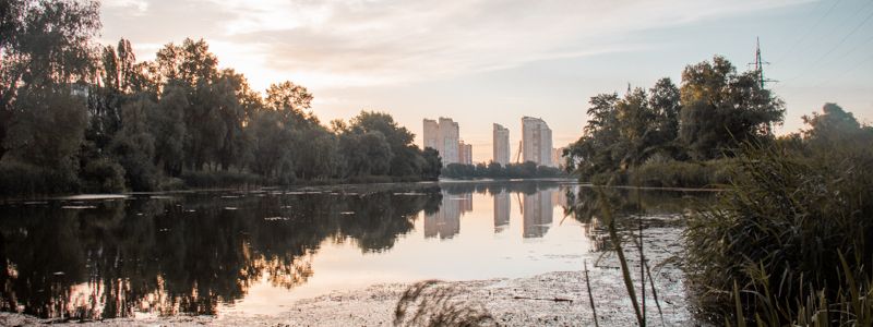 Особый взгляд: как Вербное озеро выглядит при первых лучах солнца