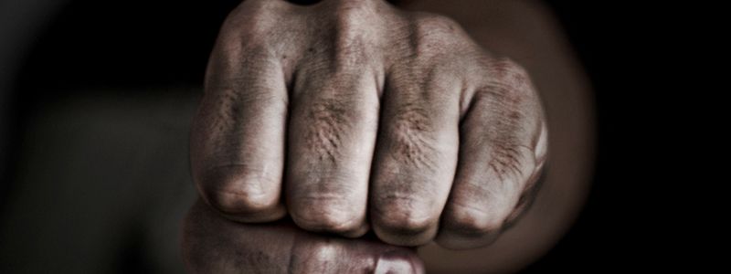 В Киеве сын избил мать и убил ее мужа