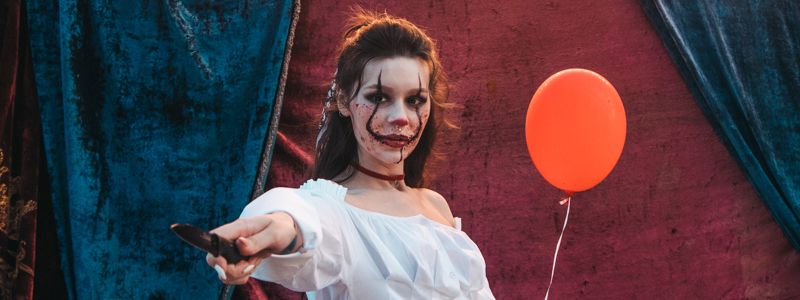 Кураж Базар Circus Night Market: ищи себя на фото