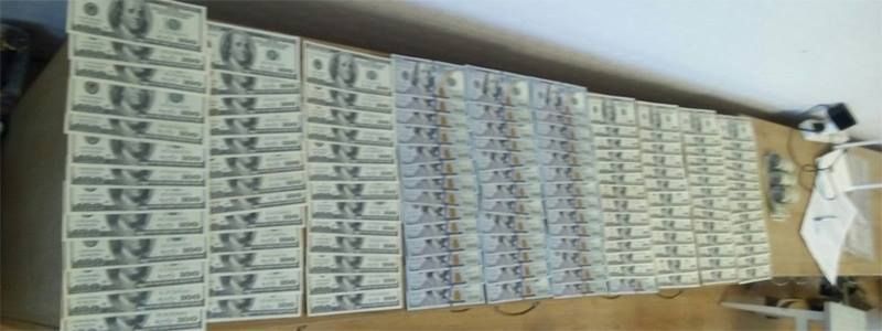 В Киеве мужчина обманул доверчивых покупателей почти на полмиллиона гривен