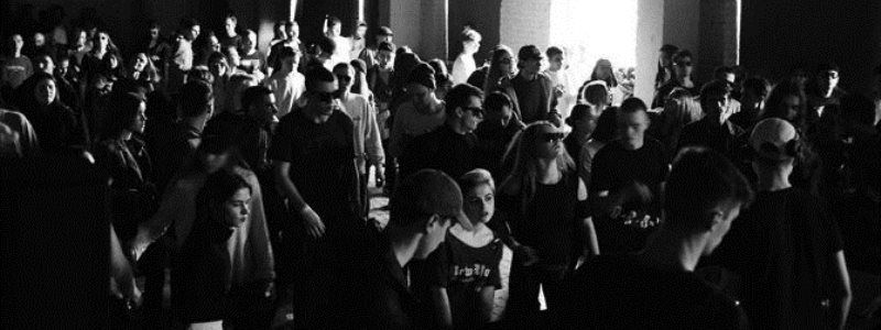 В день окончания призыва скандальный клуб Jugendhub решил возобновить работу