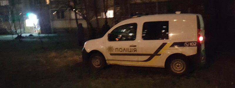 На Троещине 33-летний мужчина выбросился с 16 этажа