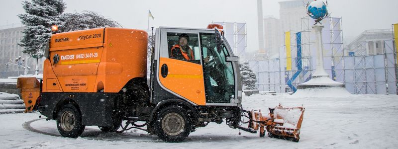 Заколдованный Киев в лицах: как жители столицы встретили первый мощный снегопад