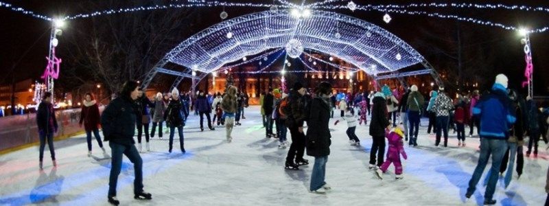 Стать волшебником, загадать желание и зажечь магические огни елки: куда сходить на День святого Николая в Киеве