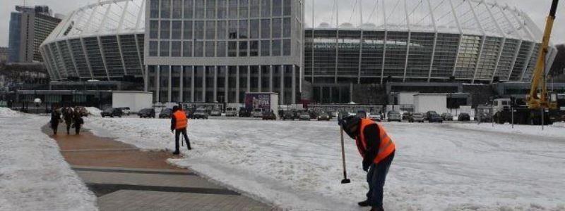 Прикрепленная к авто граната едва не разнесла машину возле "Олимпийского"