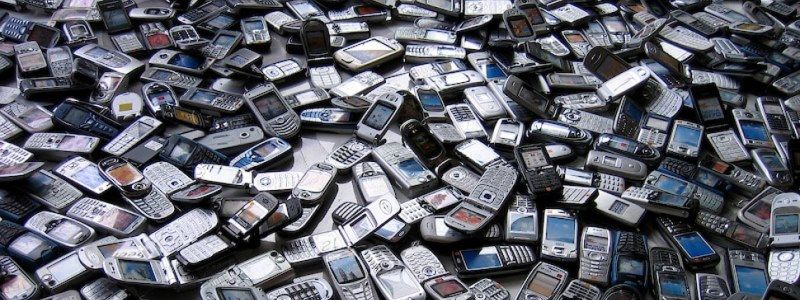 В Киеве задержали фаната древних мобильников