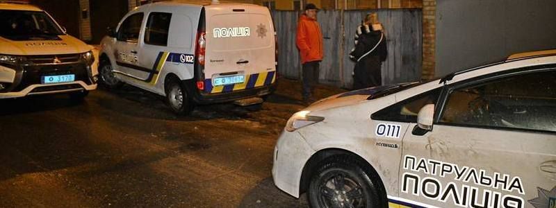 Мужчина защищал жену от пьяного сына: подробности поножовщины в Киеве