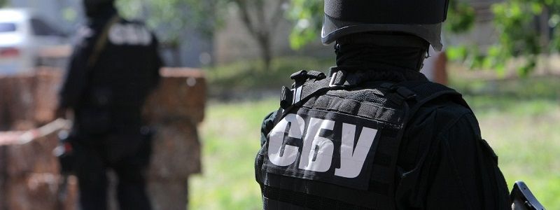 В Киеве двое мужчин снимали в частном доме антиукраинские сюжеты для России