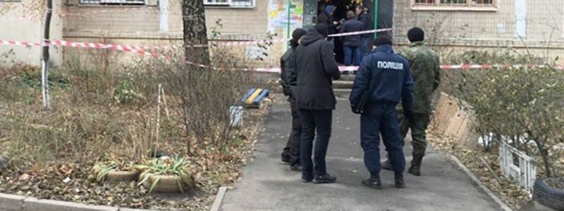 В Киеве мужчина поднял руку на женщину и поплатился жизнью