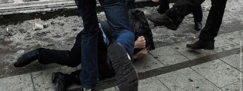 Малолеткам, избившим под Киевом битой парня в новогоднюю ночь, грозит 10 лет тюрьмы