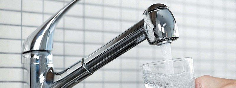 Жители 10 домов в Киеве первый раз в году смогут набрать горячую ванную