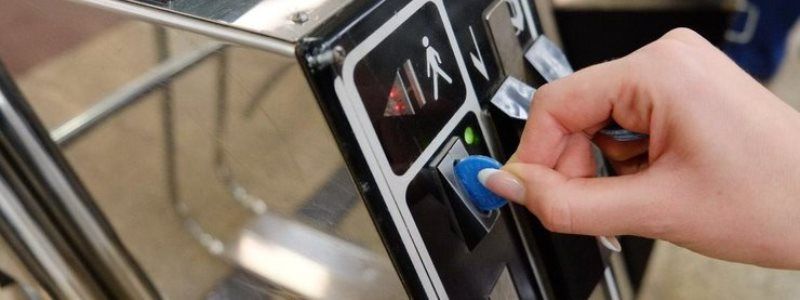 В соцсетях связали вывод жетонов метро с их "майнингом на 3D-принтерах"