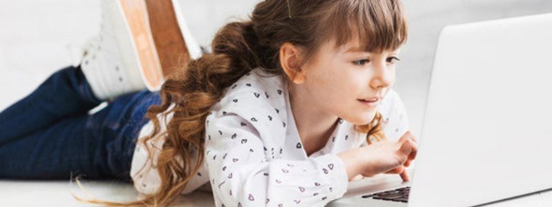 В Киеве предложили бороться с гриппом с помощью учебы по Facebook и Viber