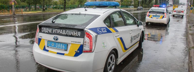Под Киевом мужчина нашел в своем доме повешенного 20-летнего военного