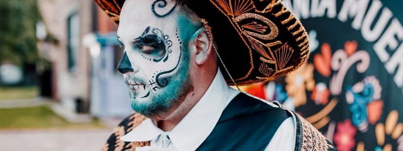 Какой фестивальщики запомнили первую ночь карнавала Santa Muerte в Киеве: ТОП фото в Instagram