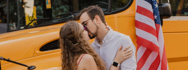 Опасное родео, украинская Одри Хепберн и первая однополая свадьба: чем удивил Кураж Базар This is America в Киеве