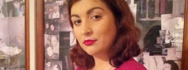 В Киеве ищут женщину со шрамом на подбородке