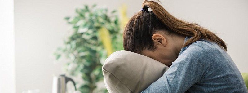 Апатія як крок до депресії: як відрізнити емоційний розлад від психічного