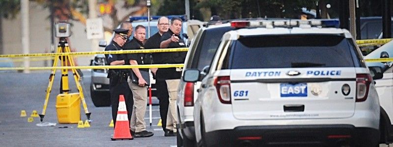 Массовое убийство в США, крушение паромов в Филиппинах и падение истребителя в Иране: ТОП новостей дня