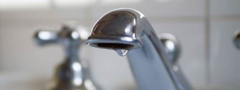 Часть жителей Киева осталась без воды: адреса