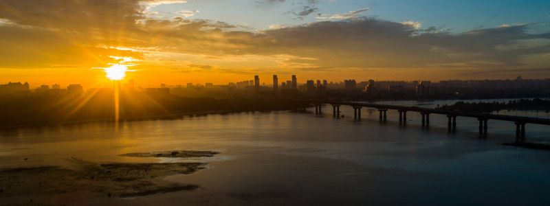 Юбилей Ulichnaya Eda, летние рассветы и необычный день рождения: неделя в фото