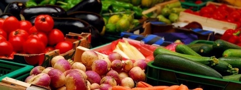 Продуктовые ярмарки в Киеве: где успеть купить свежие баклажаны и сочные арбузы