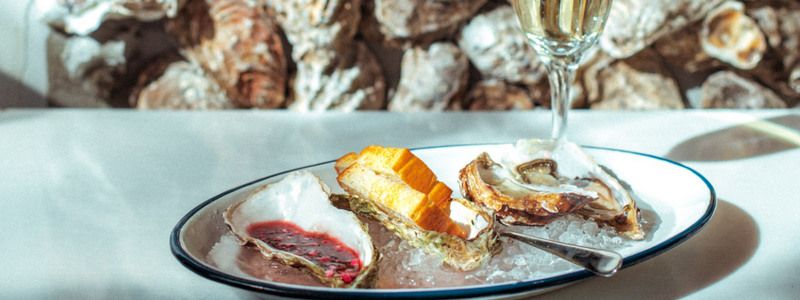 ТОП новых заведений Киева: где во время бранча послушать живую музыку и попробовать самую воздушную выпечку