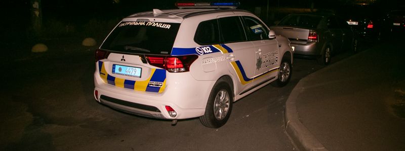 В Киеве возле ЖК «Комфорт Таун» умер мужчина, пока ему вызывали "скорую"