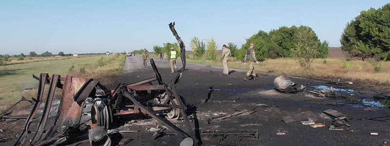 Взрыв в военной колонне под Запорожьем, новый клип Alyona Alyona и иски против Facebook и Google: ТОП новостей дня