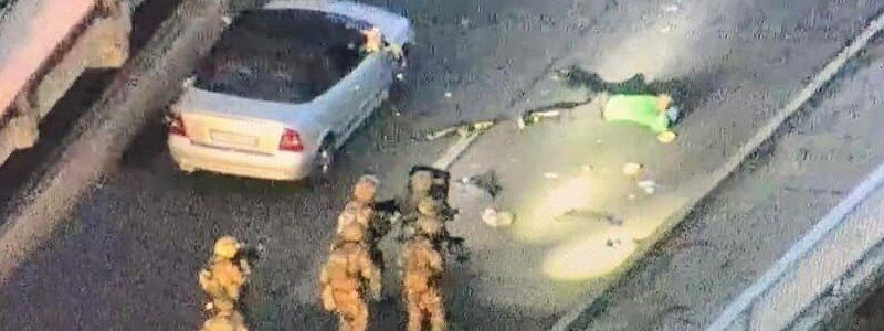 Друг террориста объяснил его поведение на мосту Метро в Киеве