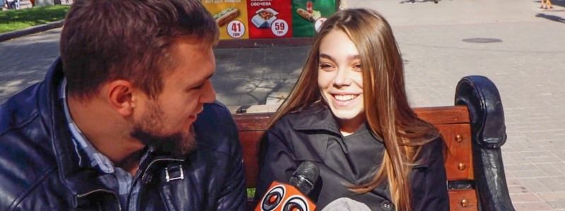 Как часто девушки Киева получают интимные фото от мужчин и что они с ними делают