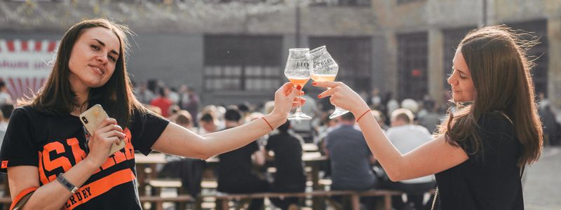 Куда пойти в Киеве на выходных: фестиваль крафтового пива, парад жизнелюбов и бесплатный концерт Каменских