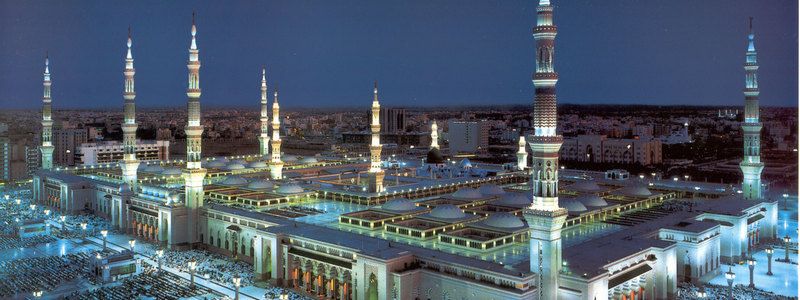 Саудовская Аравия впервые введет туристические визы и разрешит иностранкам не носить абайю