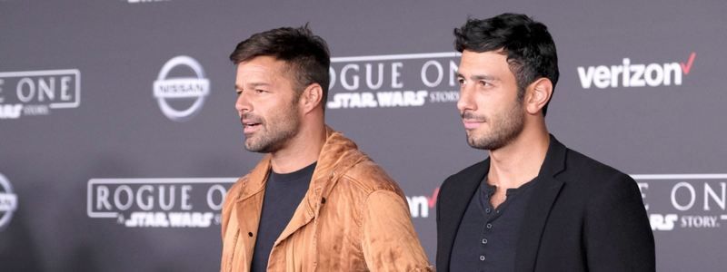 Потопы убивают людей в Индии, Кличко подал в суд против Богдана, а Рики Мартин с мужем ждут четвертого ребенка: ТОП новостей дня