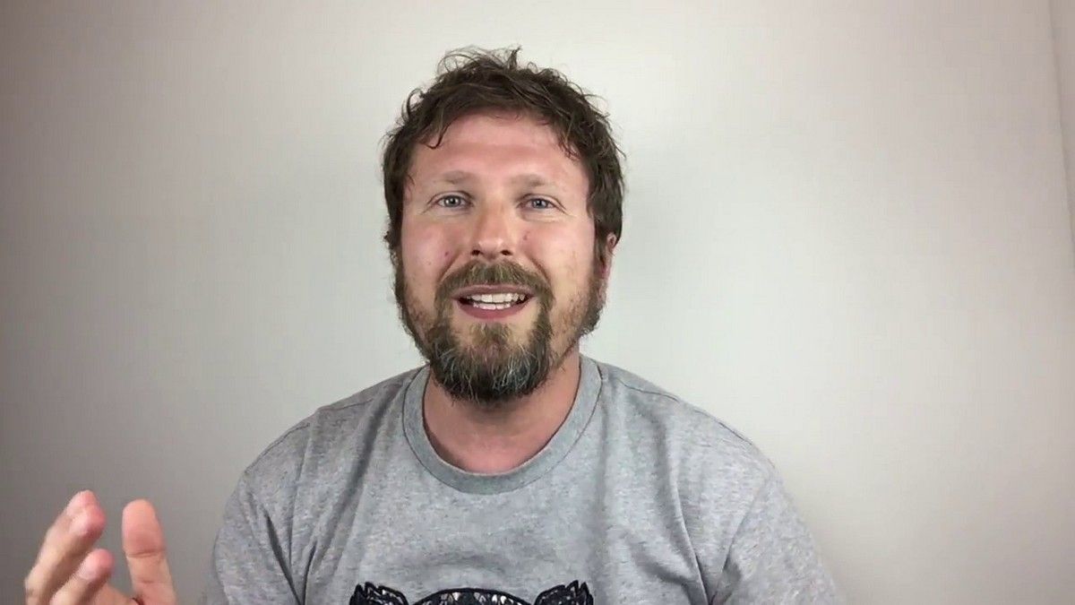 В Германии у синагоги расстреляли людей, Шарий дал интервью Собчак, Анна Кошмал поделилась дерзким фото: ТОП новостей дня