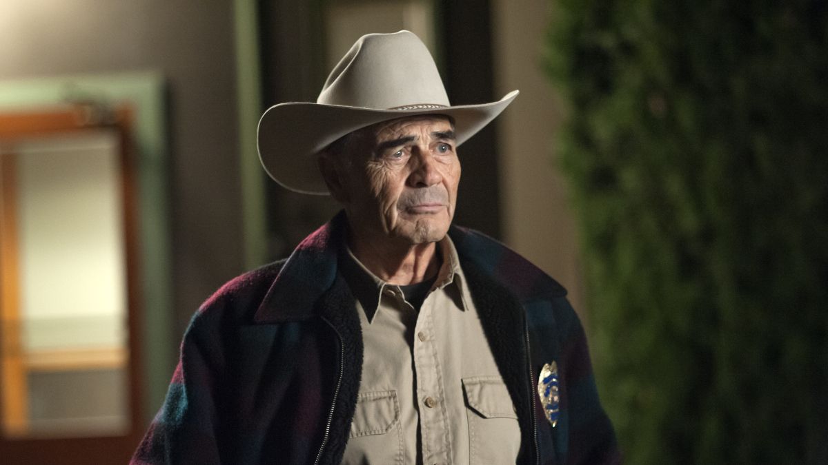 Смерть Роберта Форстера, война Байдена и Трампа и землетрясение в Японии: ТОП новостей дня