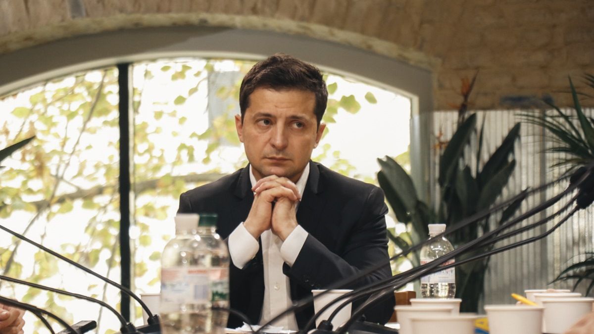 Пресс-марафон Зеленского, утонувший конь и смертельное ДТП со "скорой": неделя в фото