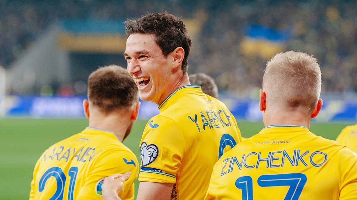 Украина вышла на Евро, протесты в Барселоне и лауреаты Букеровской премии: ТОП новостей дня