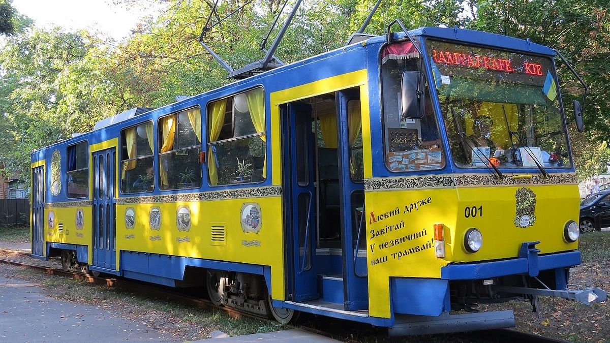В Киеве на осенние каникулы запустят «Сказочный трамвай» для детей