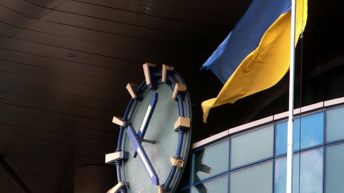 Когда переводить часы: что нужно знать о переходе на зимнее время