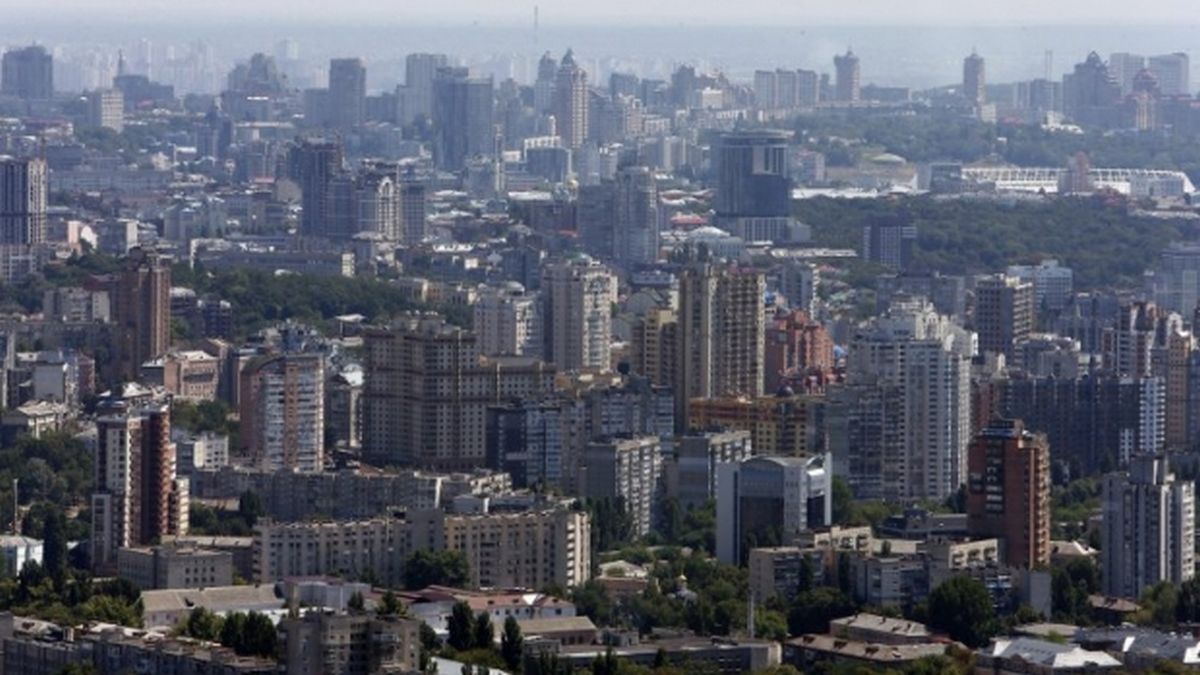 Амины Окуевой, Маруси Чурай и Нила Хасевича: в Киеве появились 40 новых улиц