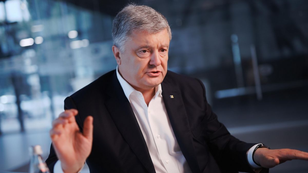 ГБР готовится снять неприкосновенность с Порошенко и вручить ему подозрение